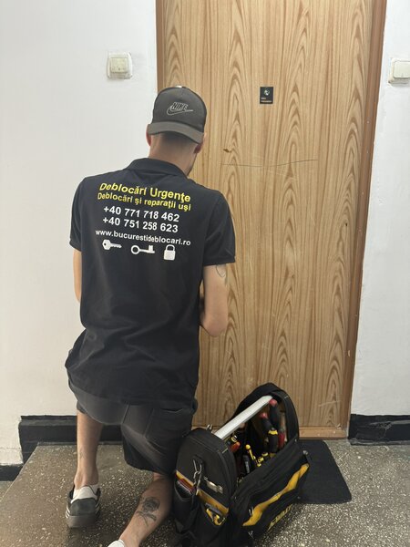 Deblocari, reparatii